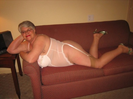fat amateur granny huge cock porno picture 1