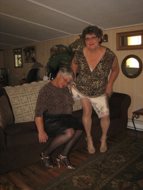 ugly skinny granny nude image 1