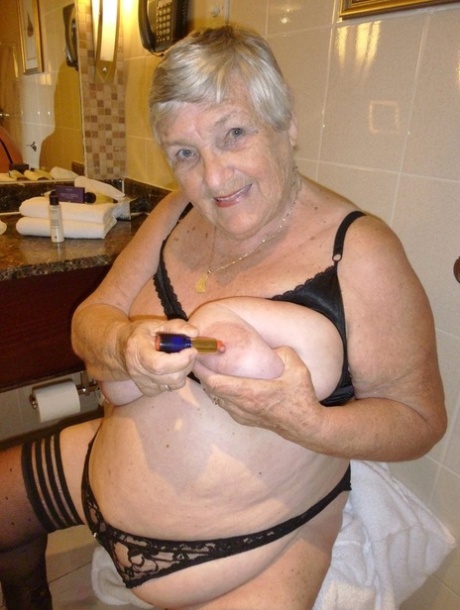 huge as granny sex picture 1