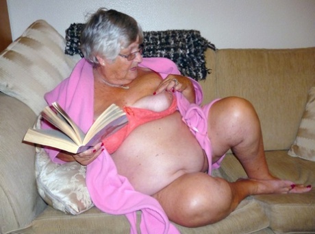 old woman meteorite nude photos 1