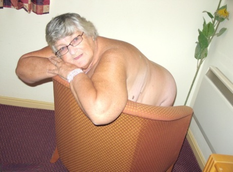 granny naked selfie nude photo 1