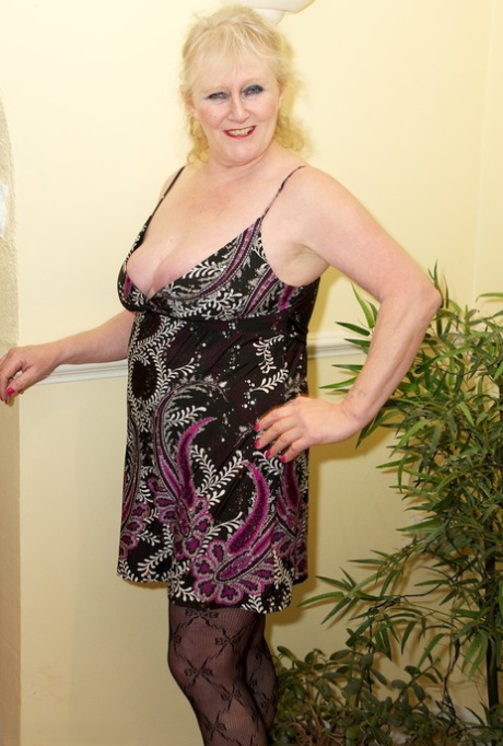 mature witch free galleries 1