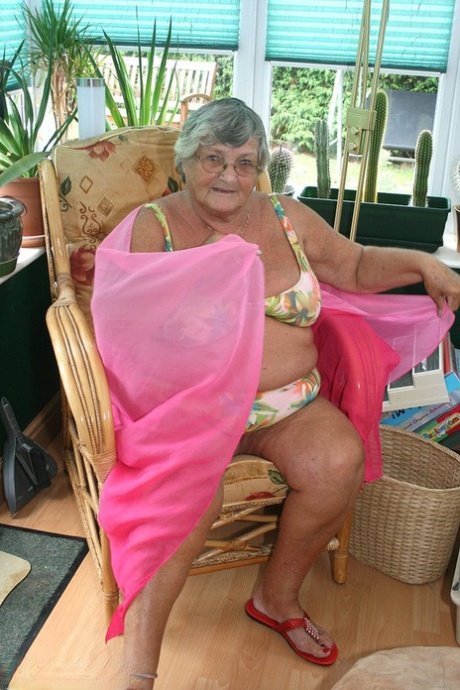 sex very old women hot picture 1