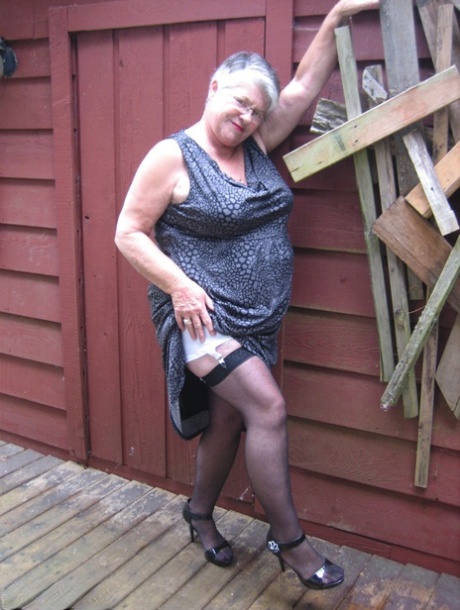 granny saggy breaststures porno pictures 1