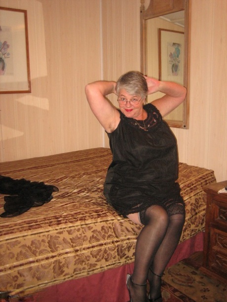 old woman jew porn photo 1