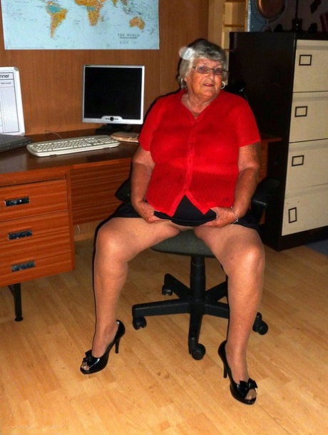 83 year old woman hot pics 1