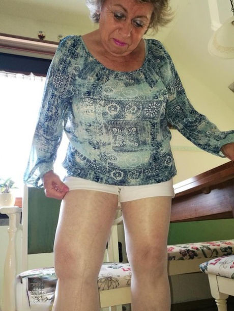 granny av porn photo 1