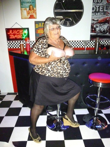 black granny nymphos hot picture 1