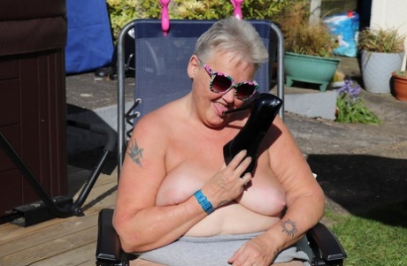 big busty granny porn pic 1