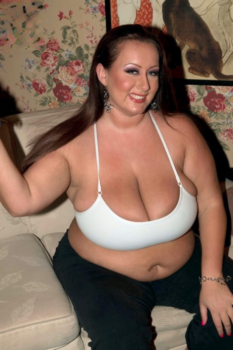 bbw mature latino porn image 1