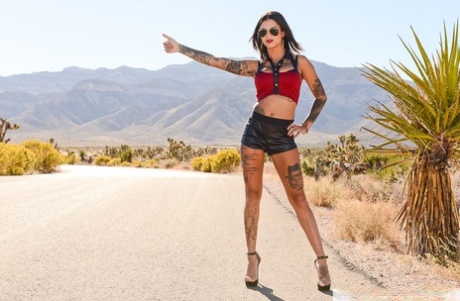 Bonnie Rotten hot photo