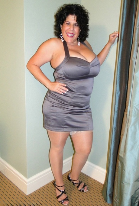 curvy mature ebony women