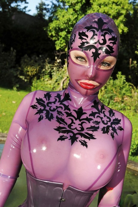 Latex Lucy free galleries