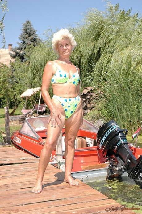 tammy granny 60 naked galleries 1